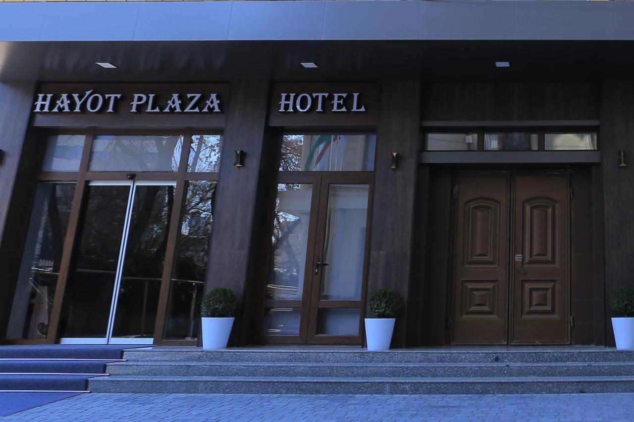 Hayot Plaza Hotel Yunusobod Екстериор снимка